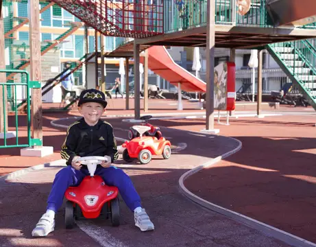 Outdoor-Spielplatz