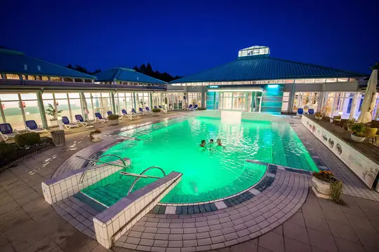 Außenbecken der Driburg Therme