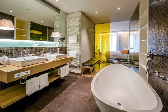 Calla Suite