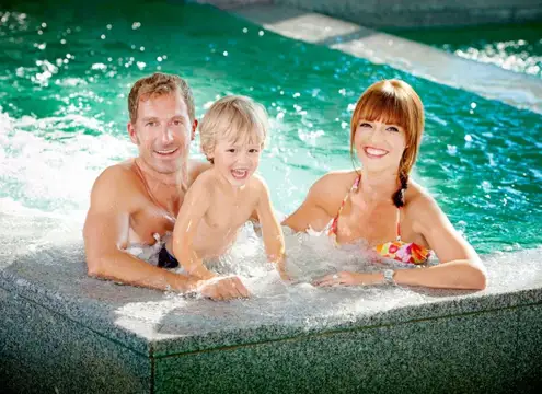 AQACUR Familie